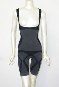 竹炭塑身連身衣