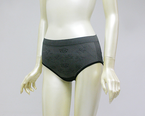 無縫竹炭中三角褲